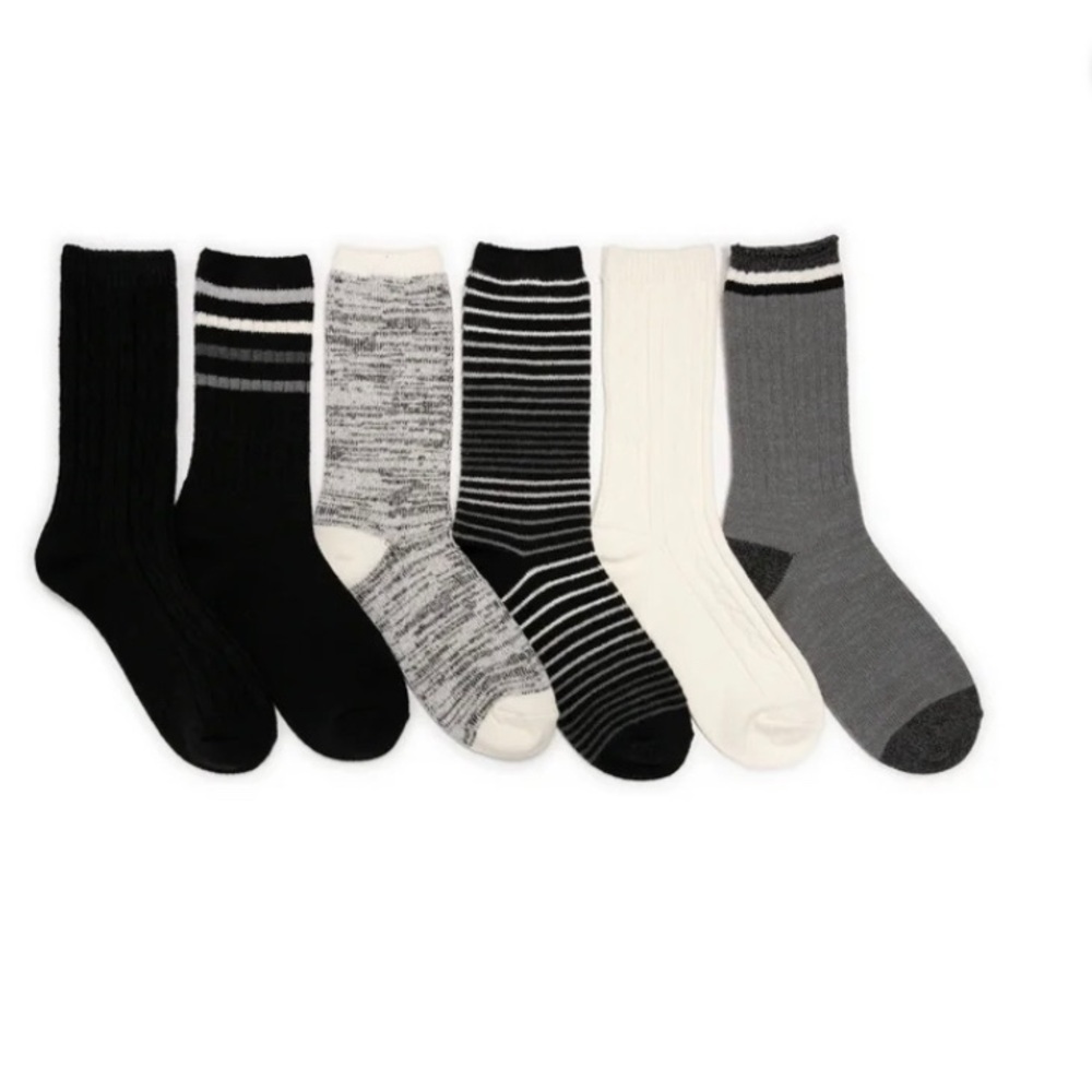 MUK LUKS Women's Fluffy Dream Crew Boot Socks, 6-Pack, OSFM